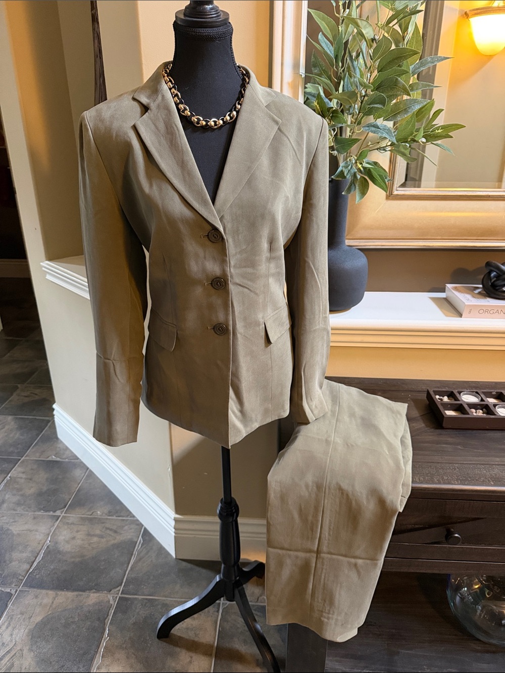 dressbarn Silk Olive Green Tailored Blazer and Pants Set